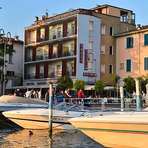 Ambra - The Only Lakeside In 3*, Iseo Italien